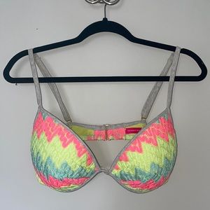 Victoria’s Secret bikini top